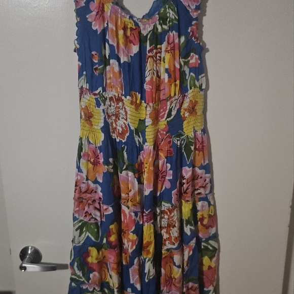 No Boundaries Red and Blue Sleeveless V-Neck Maxi Sundress - Picture 3 of 3